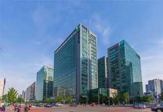 吉林平板网带链滚珠护栏价格多少